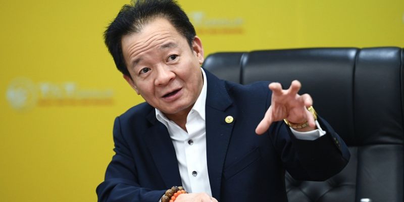 Giới thiệu đôi nét về bầu Hiển là ai?